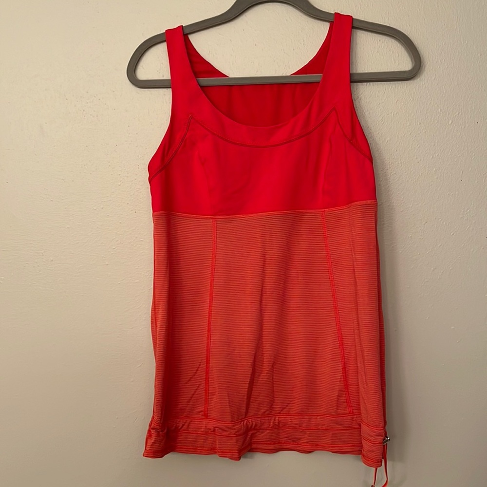 Lululemon top